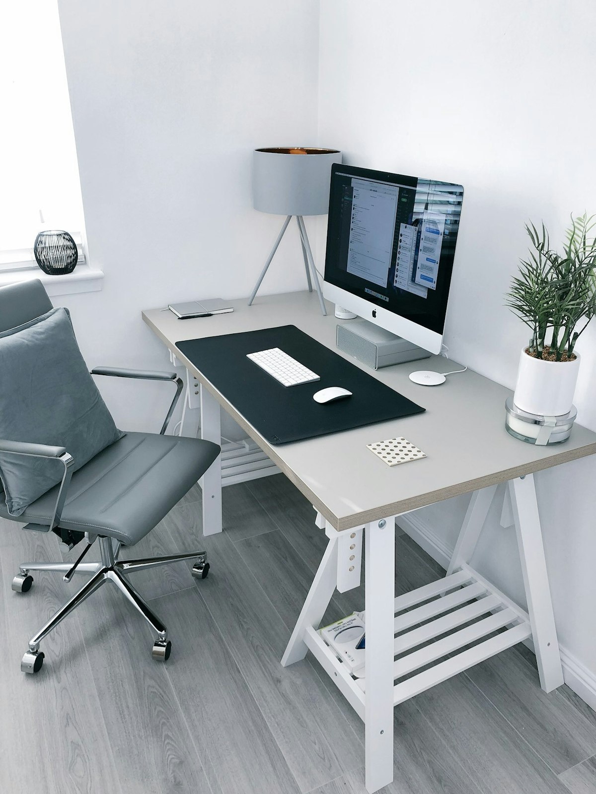 Best Ergonomic Desk Chair Reviews & Buying Guide 2024